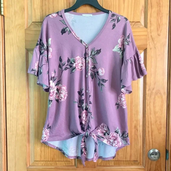 Women’s size small Reborn J gently used purple floral top with buttons and tie - Picture 1 of 5